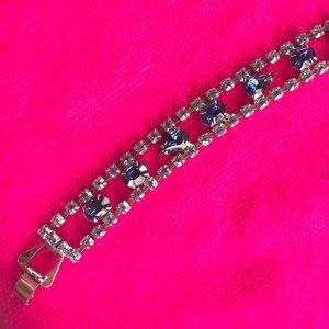 vintage 7 inch blue rhinestone bracelet